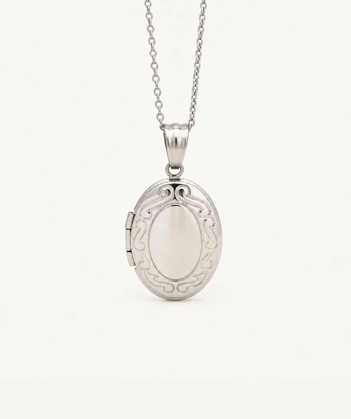 Silver Oval Photo Locket Necklace