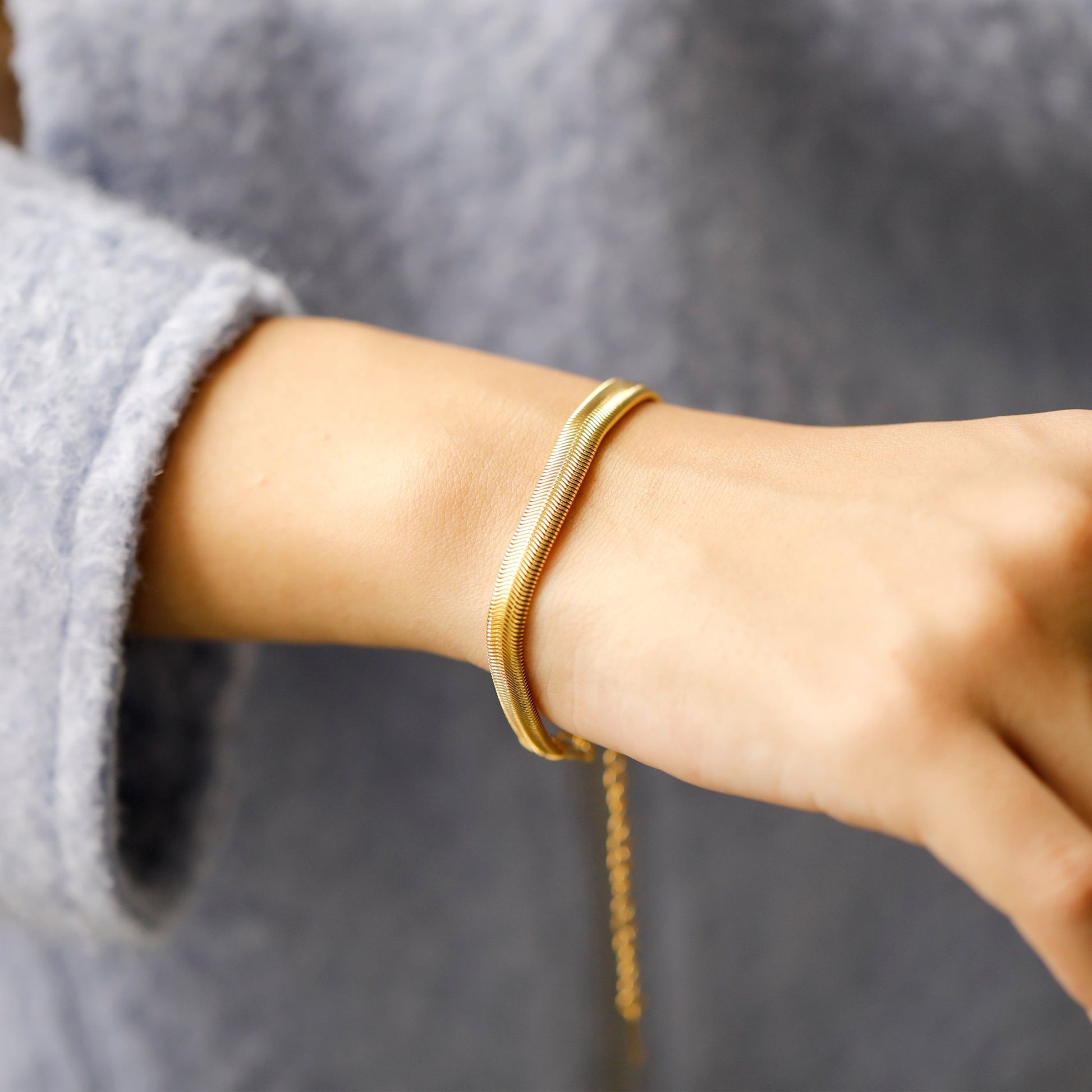 Gold Bracelets for Women 18k Gold Plated Jewelry Waterproof, Tarnishproof, Hypoallergenic - Moboduc Custom Jewelry