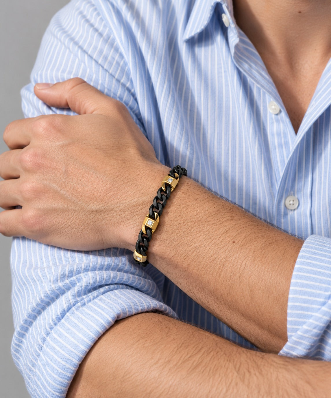 Men's Black & Gold Curb Chain on model