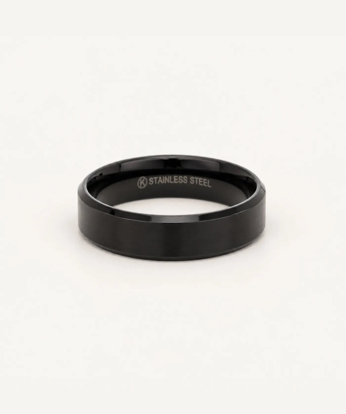 Black Round Signet Ring, 6 mm size