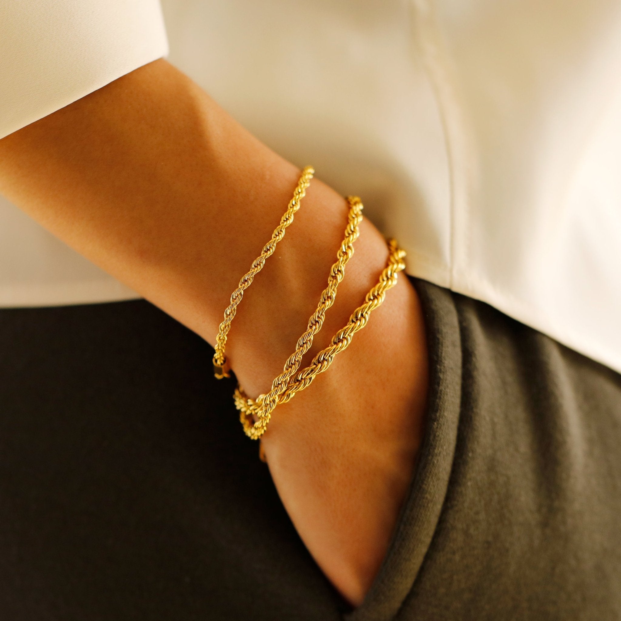 Thin gold chain bracelet womens sales