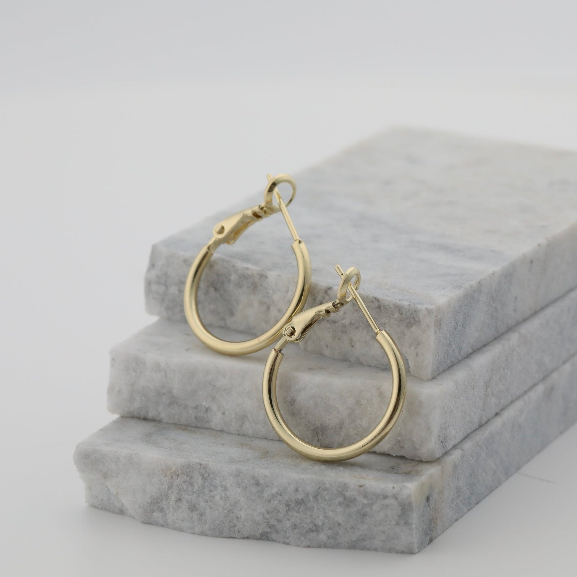 Large Gold Hoop Earrings 20/30/40/ 50/60/70mm 14k Gold Plated Big Hoop - Moboduc Custom Jewelry