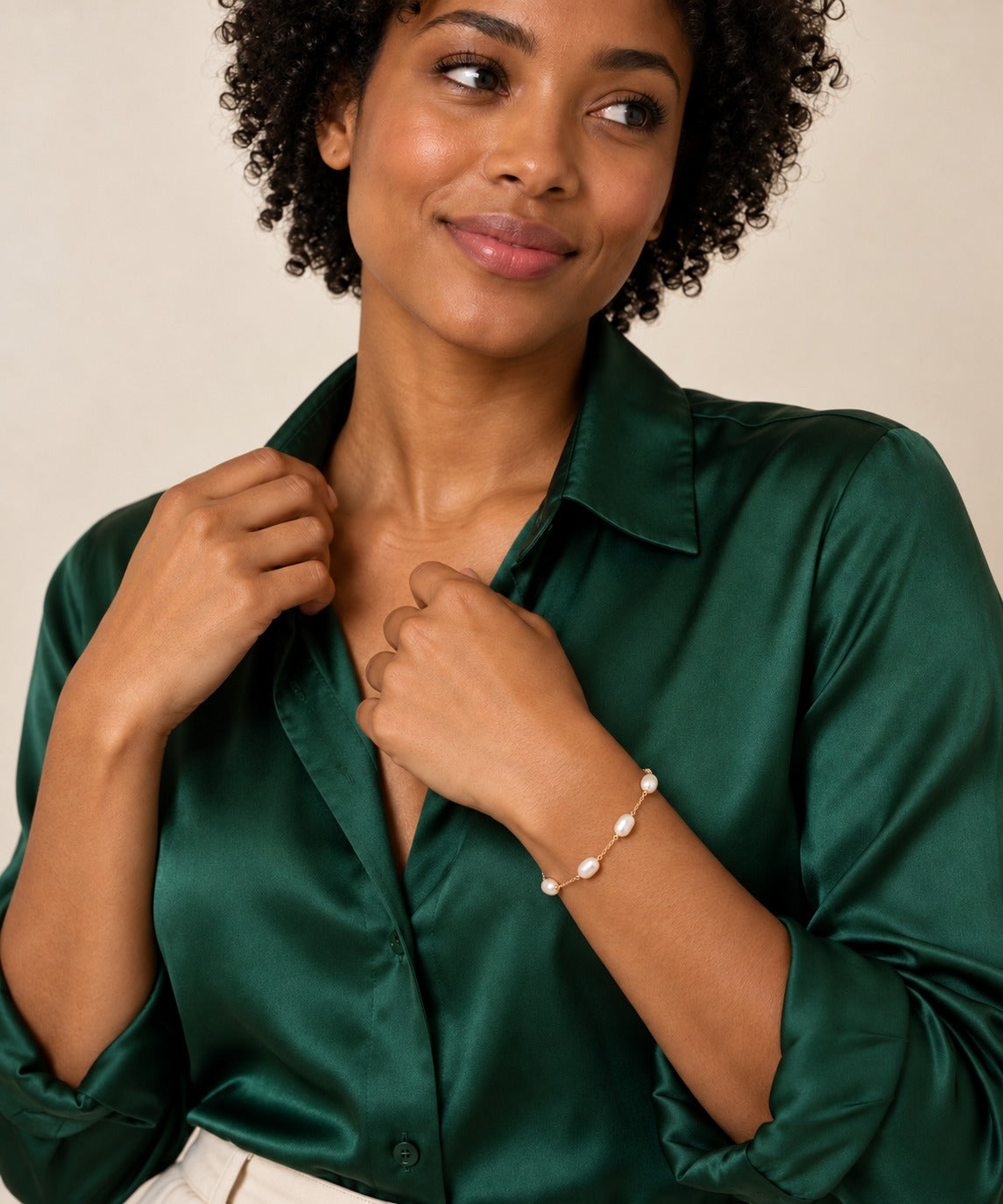 Pearl Bracelet on model