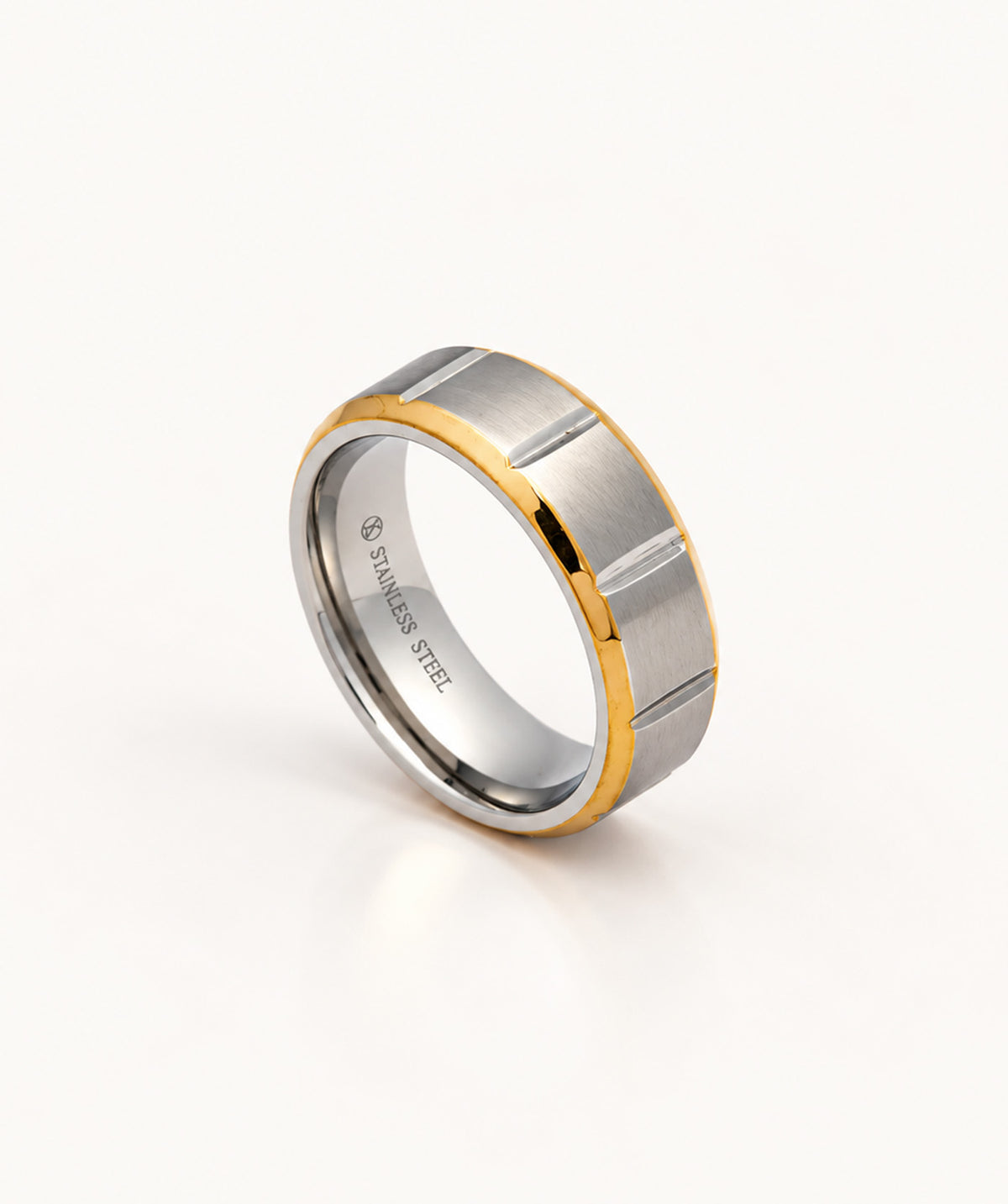 Two-Tone Vertical Line Ring